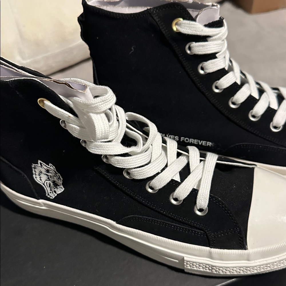 Darc Sport NWT canvas High tops 12.5 - Picture 3 of 9